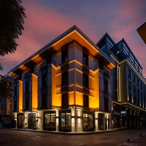 Hotel Ravi, Provincia di Istanbul